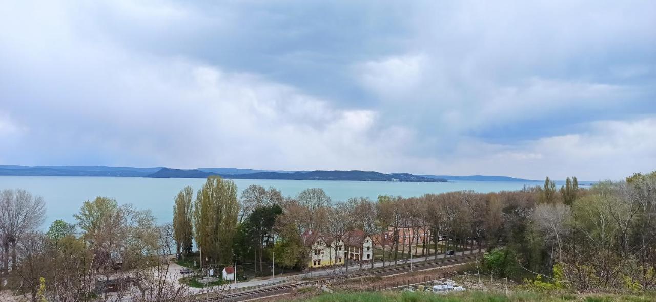 Sunshine 208 Apartman Balatonszarszo Εξωτερικό φωτογραφία
